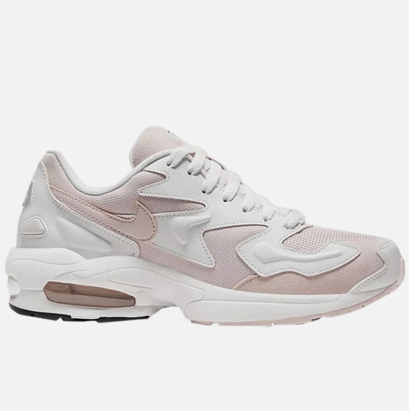 Nike Shoes - 🆕️ Nike Air Max 2 Light